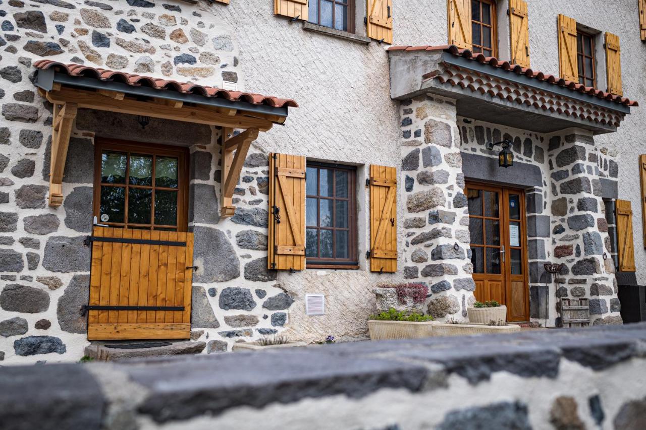 Maison D'Hote La Grange Aux Ayres Olloix المظهر الخارجي الصورة