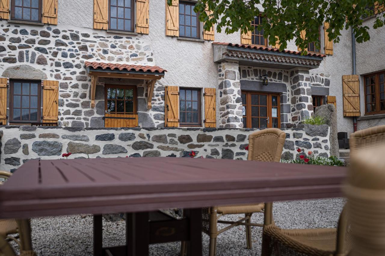 Maison D'Hote La Grange Aux Ayres Olloix المظهر الخارجي الصورة